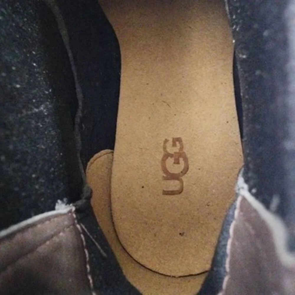 UGG Biltmore Chelsea Boots Men's 7.5 Dark Chocolate Logo Detail Slip On